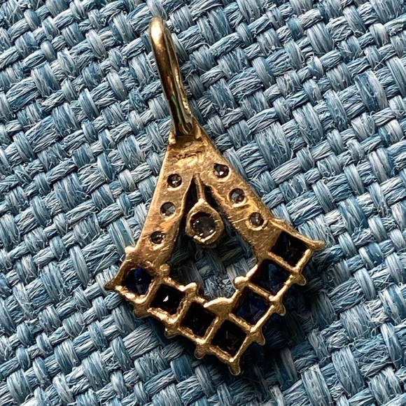 Genuine Sapphires and Diamonds 14k Gold Pendant - Picture 13 of 17